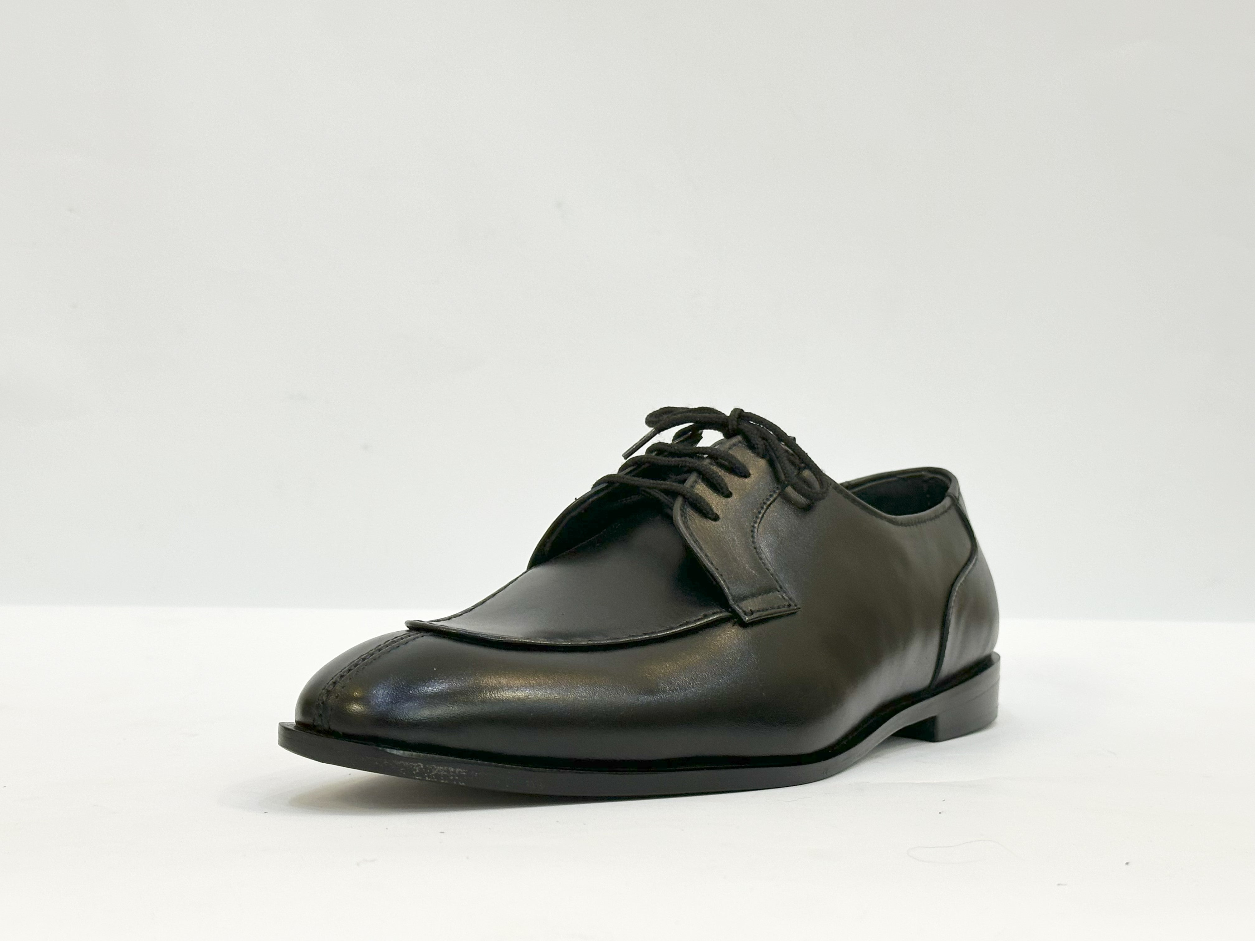 10-Leather Shoes