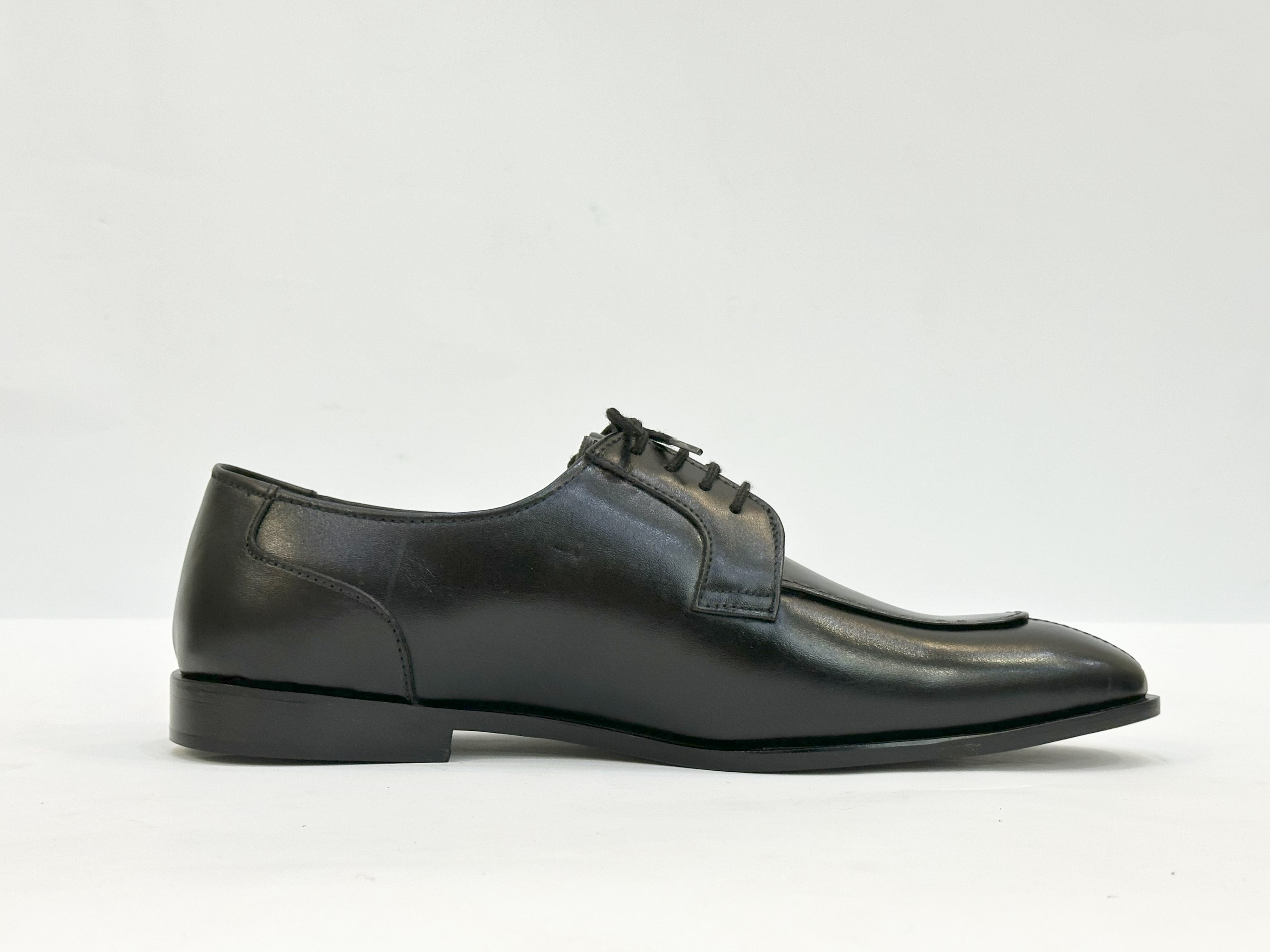 10-Leather Shoes